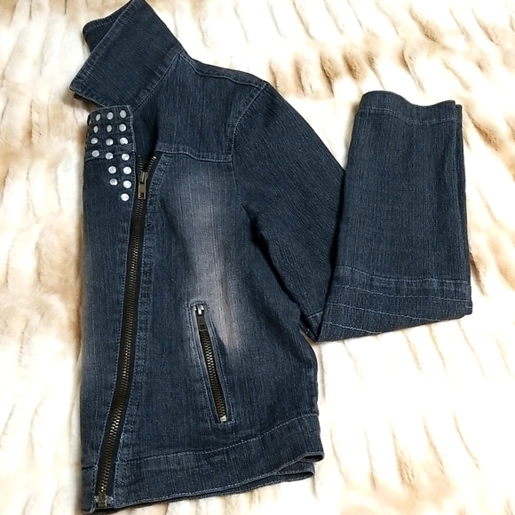 Cropped Dark Denim Jean Jacket w/ Studs Small - Picture 8 of 10